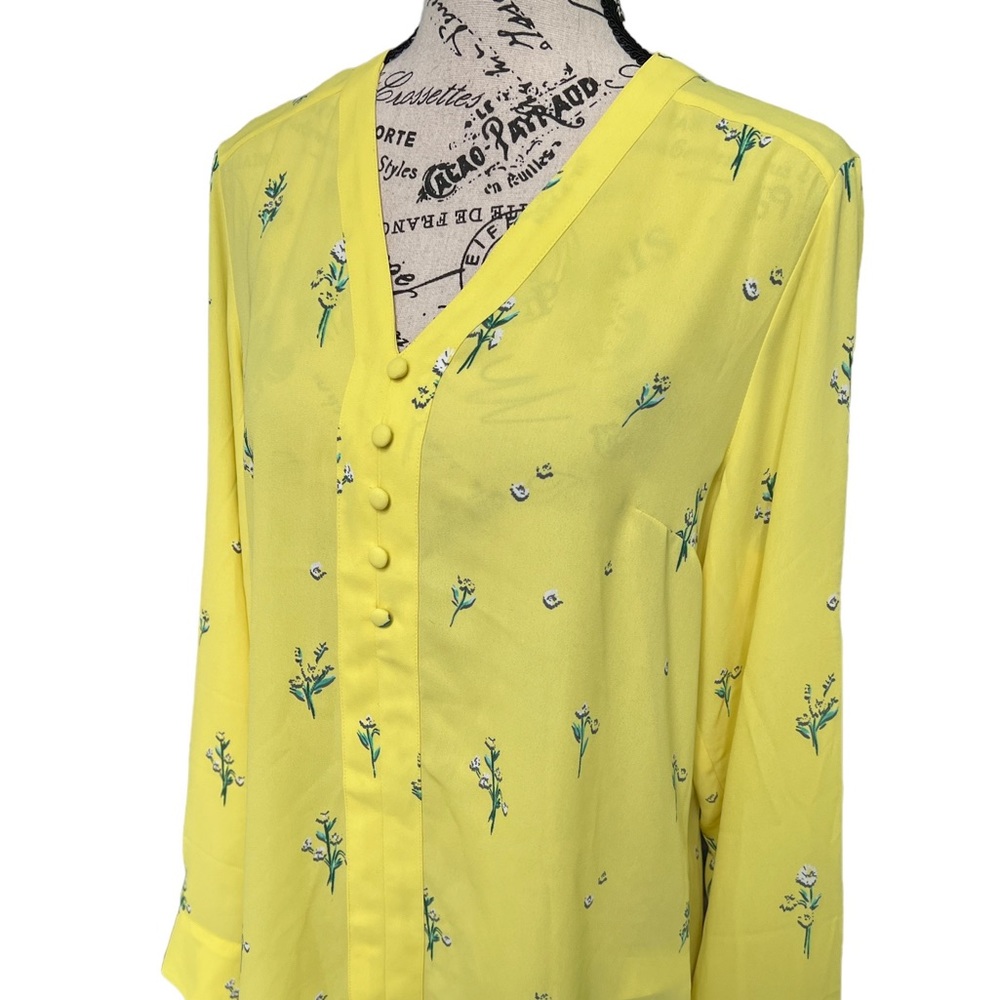 Express Blouse - Picture 4 of 9